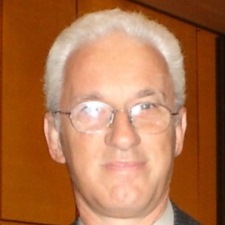 Dr. Juan Silvio Aleksander